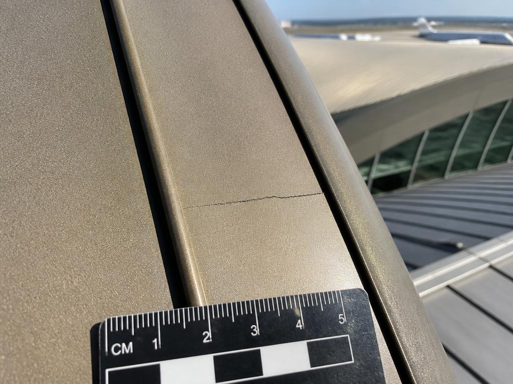 Evidence photo for crack CR-011